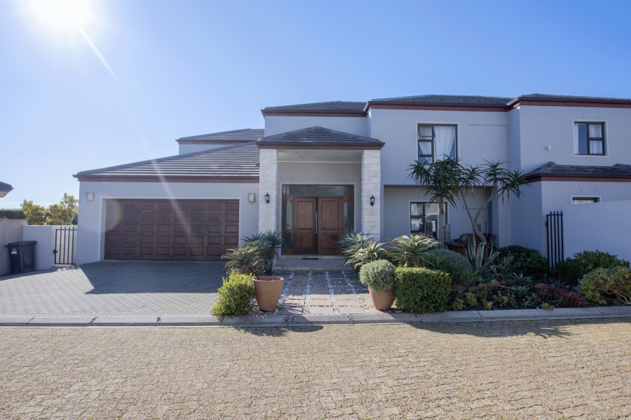 5 Bedroom Property for Sale in Big Bay Western Cape
